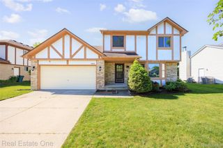 2202 Prescott Drive, Troy, MI 48083