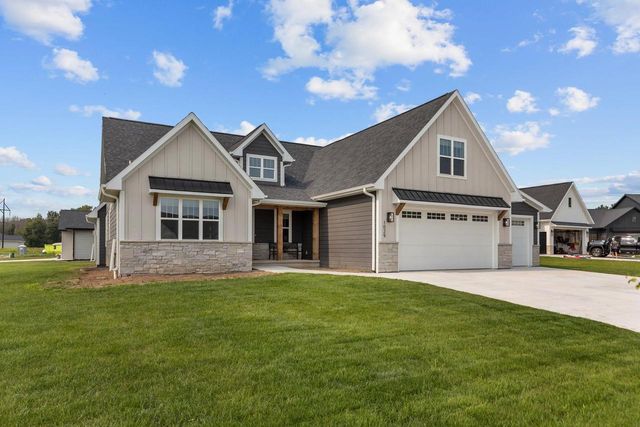1029 LANCASTER COURT, Green Bay, WI 54313