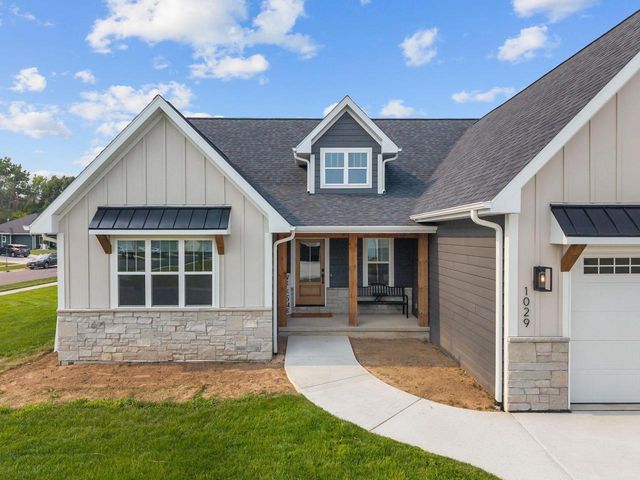 1029 LANCASTER COURT, Green Bay, WI 54313