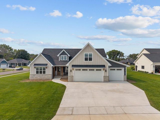 1029 LANCASTER COURT, Green Bay, WI 54313