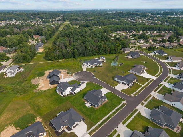 1029 LANCASTER COURT, Green Bay, WI 54313