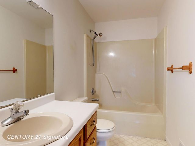 3385 Ann Drive, Flushing, MI 48433
