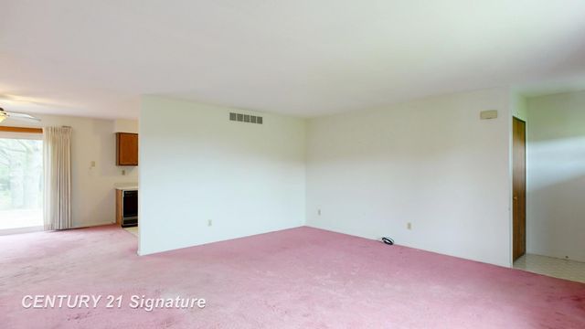 3385 Ann Drive, Flushing, MI 48433