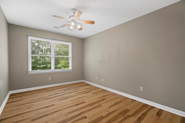 161 Hunters Trail SE, Calhoun, GA 30701