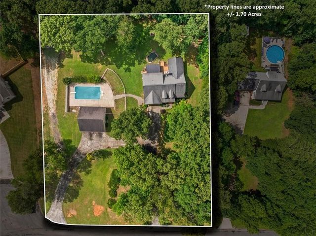 161 Hunters Trail SE, Calhoun, GA 30701