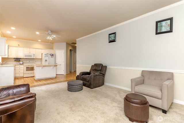 5610 W 61ST Avenue, University Place, WA 98467