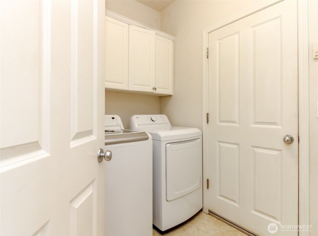 5610 W 61ST Avenue, University Place, WA 98467
