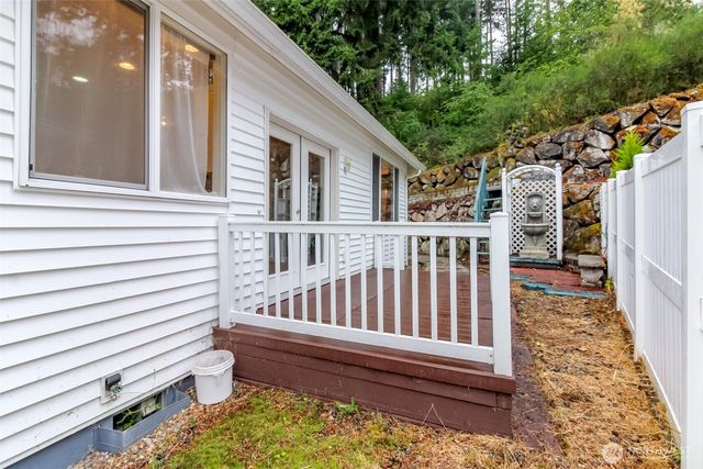 5610 W 61ST Avenue, University Place, WA 98467