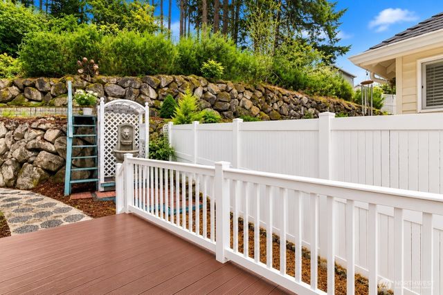 5610 W 61ST Avenue, University Place, WA 98467