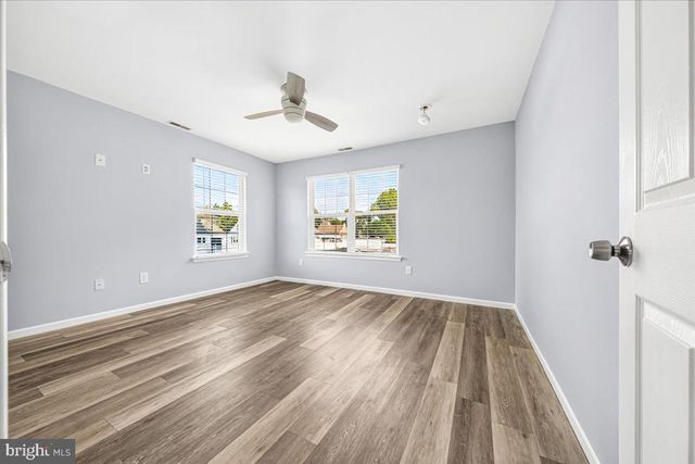 14 S PENNSYLVANIA AVE, Blackwood, NJ 08012