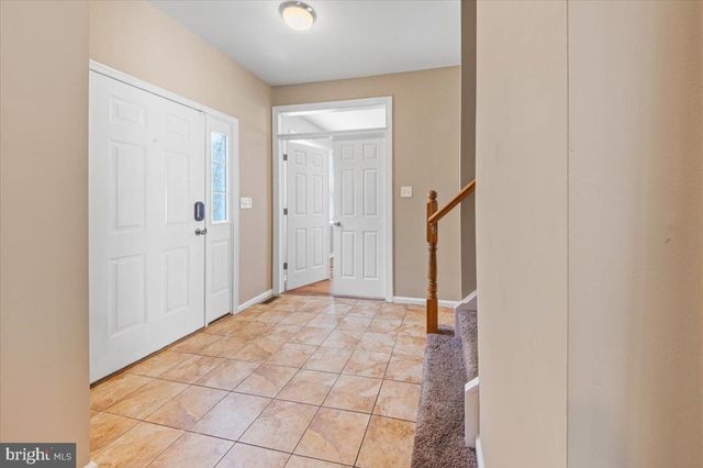 14 S PENNSYLVANIA AVE, Blackwood, NJ 08012