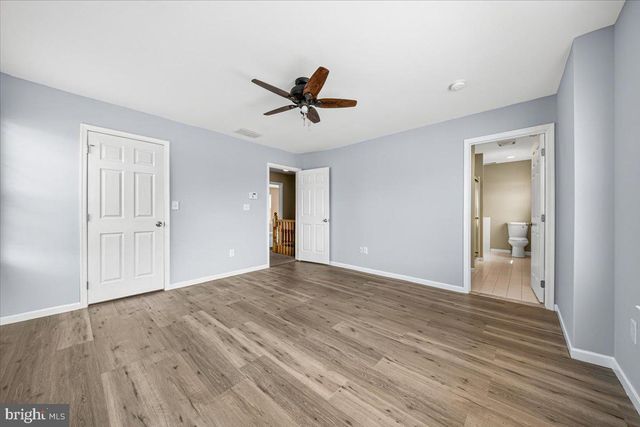 14 S PENNSYLVANIA AVE, Blackwood, NJ 08012