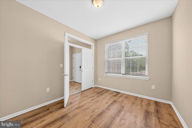 14 S PENNSYLVANIA AVE, Blackwood, NJ 08012
