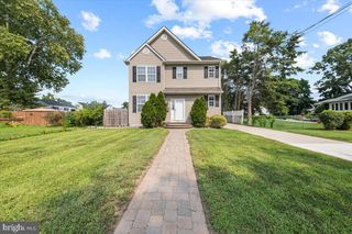 14 S PENNSYLVANIA AVE, Blackwood, NJ 08012