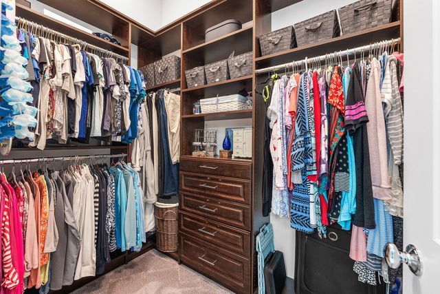 8063 Hobbes Way, Palm Beach Gardens, FL 33418