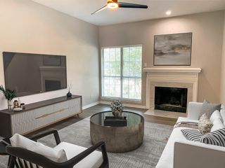 8601 Park Lane 523, Dallas, TX 75231