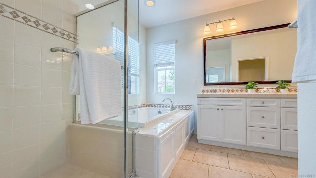 15701 Concord Ridge Ter, San Diego, CA 92127