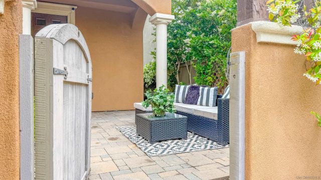 15701 Concord Ridge Ter, San Diego, CA 92127