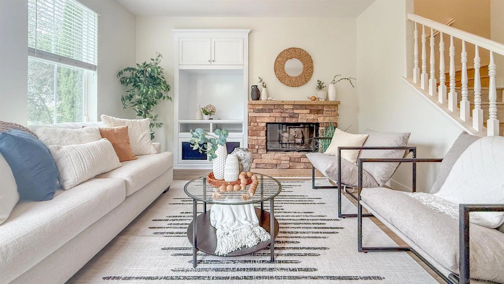 15701 Concord Ridge Ter, San Diego, CA 92127