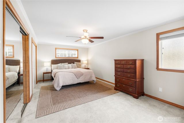 6226 Hinman Drive, Clinton, WA 98236