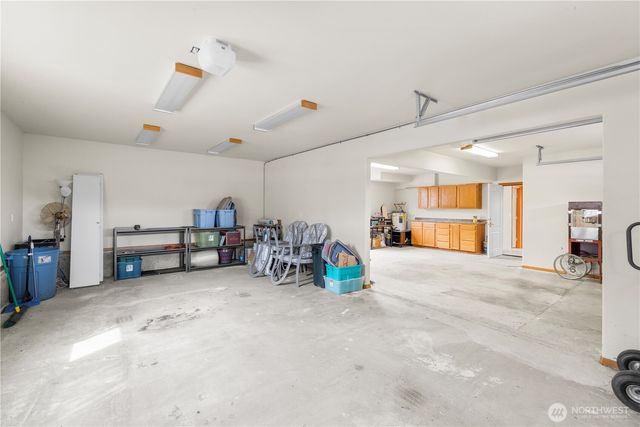 6226 Hinman Drive, Clinton, WA 98236