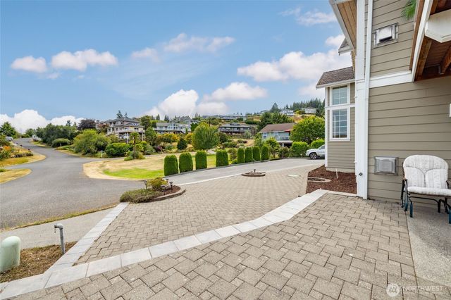 6226 Hinman Drive, Clinton, WA 98236