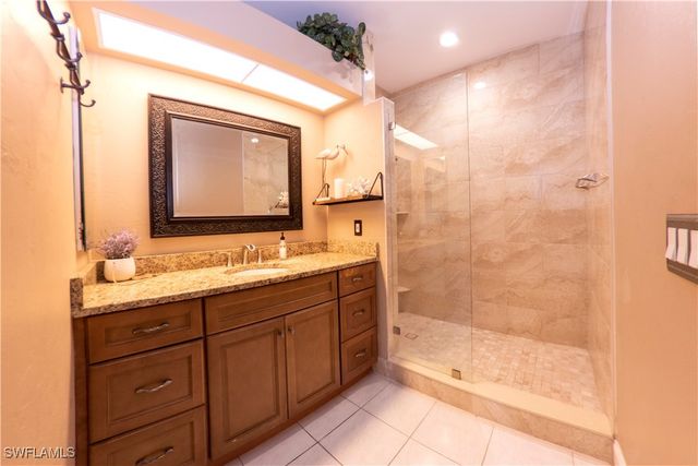 615 Rose Garden RD 10, Cape Coral, FL 33914