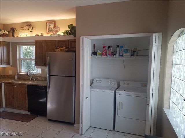 615 Rose Garden RD 10, Cape Coral, FL 33914