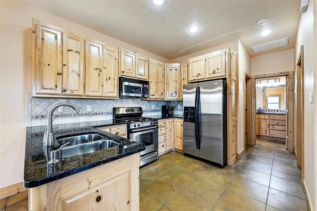 211 Summit Ridge RD, Burnet, TX 78611