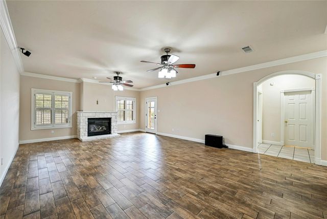 211 Summit Ridge RD, Burnet, TX 78611
