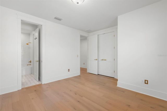 1038 26TH AVENUE N, St Petersburg, FL 33703