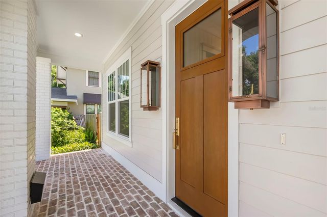 1038 26TH AVENUE N, St Petersburg, FL 33703