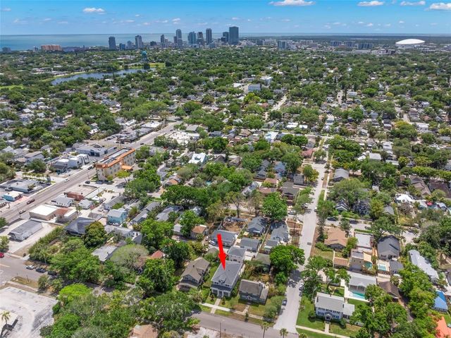 1038 26TH AVENUE N, St Petersburg, FL 33703