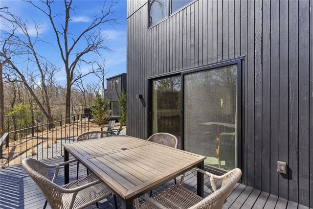 1248 NW A Street, Bentonville, AR 72712