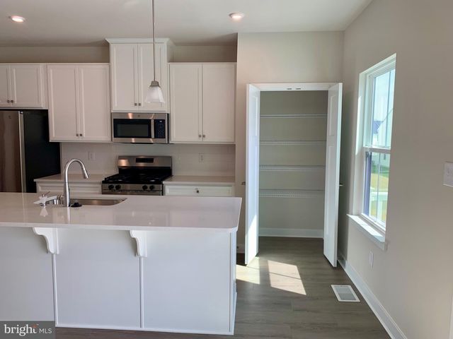 65 ROSEMARY WAY, Mount Laurel, NJ 08054
