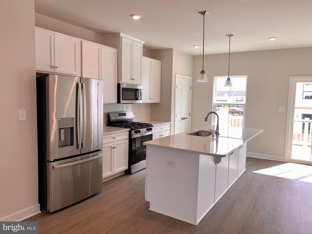 65 ROSEMARY WAY, Mount Laurel, NJ 08054