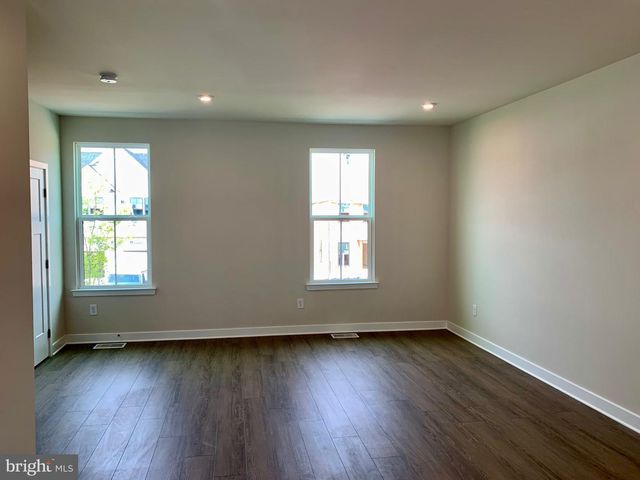 65 ROSEMARY WAY, Mount Laurel, NJ 08054
