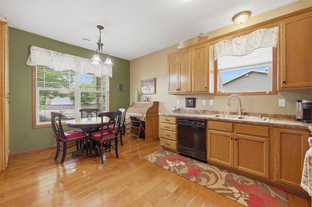 5326 Sand Bunker Street, Saint Cloud, MN 56304