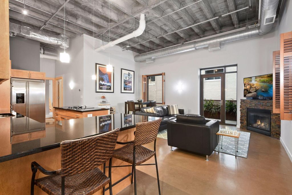 601 Marquette Avenue 604, Minneapolis, MN 55402 — exterior