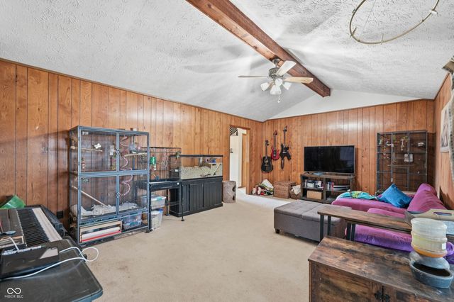 6286 N 50 E, Fortville, IN 46040