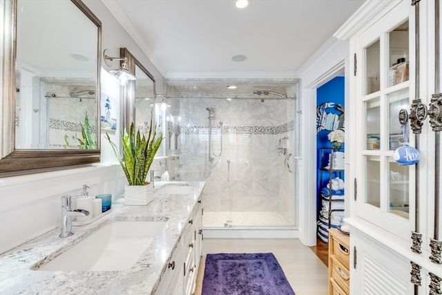 35 Hidden Ln, Barnstable, MA 02655