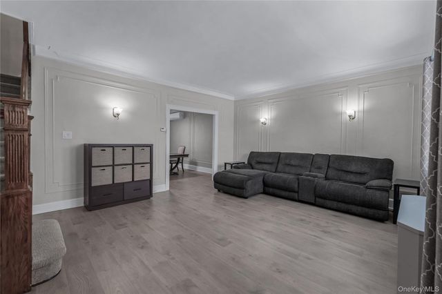 64-72 84th Place, Middle Village, NY 11379