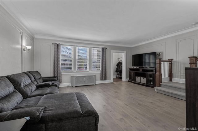 64-72 84th Place, Middle Village, NY 11379