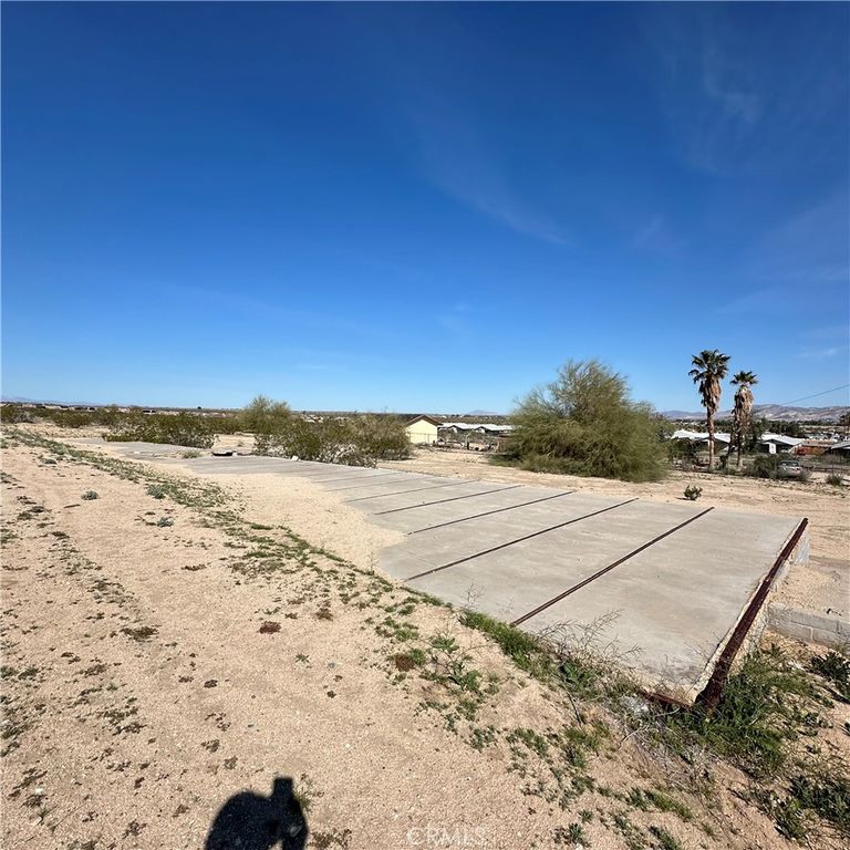 6136 Adobe Road, 29 Palms, CA 92277