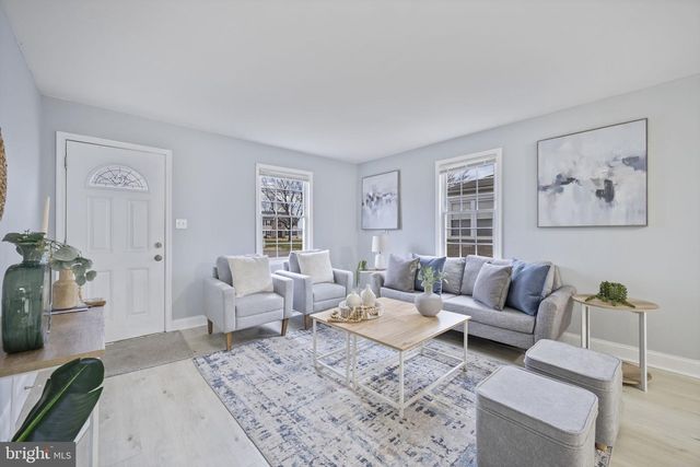 511 RIVERSIDE DR, Baltimore, MD 21221
