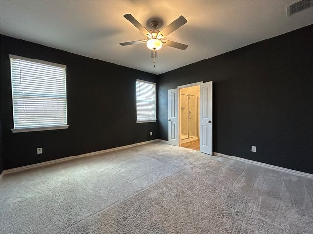 208 Post Oak Street, Azle, TX 76020