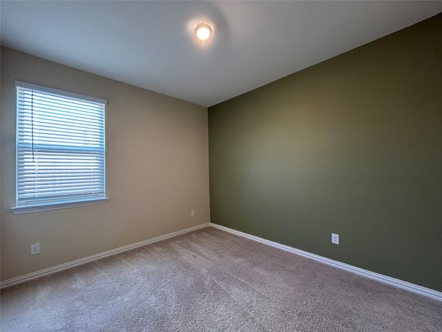 208 Post Oak Street, Azle, TX 76020