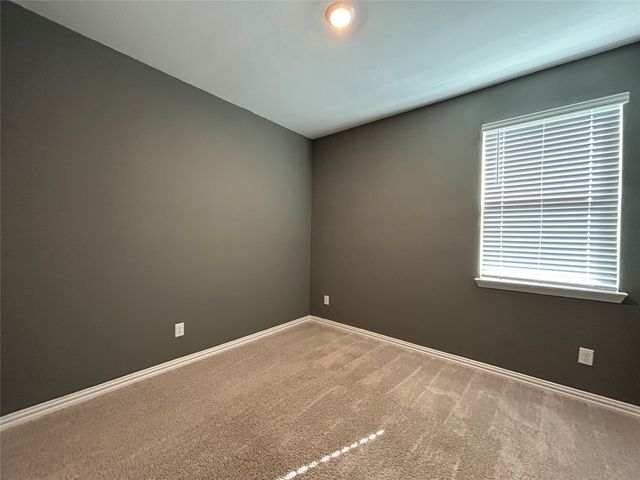 208 Post Oak Street, Azle, TX 76020