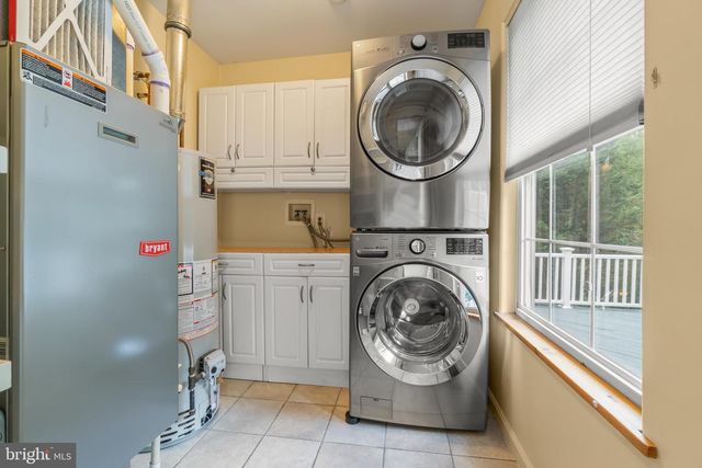 168 FAIRFAX DR, Cinnaminson, NJ 08077