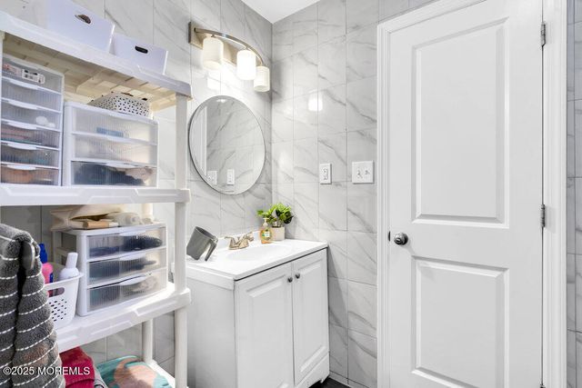 1575 Alamitos Drive, Lakewood, NJ 08701